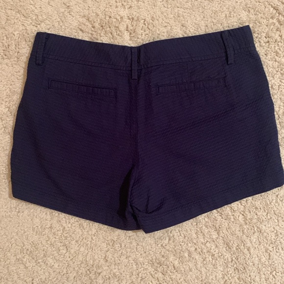 Lilly Pulitzer Navy Shorts SZ 12 Womens - Picture 3 of 5